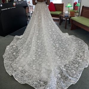 Wedding Dress (White)